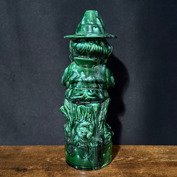 Leprechaun Decanter - Picture 8 of 16